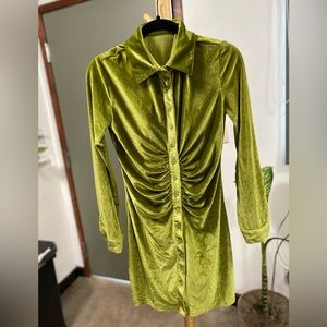 SIZE SMALL VELVET LIME GREEN DRESS: CIDER